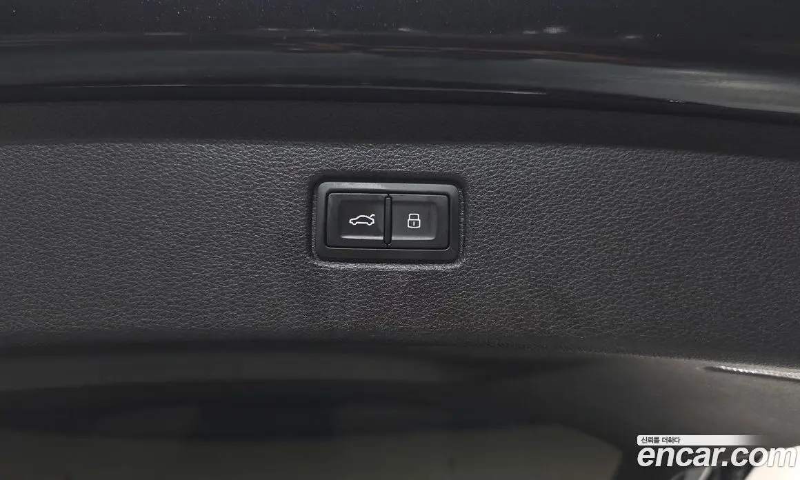 Audi Q7 2022 3.0 автомат (гидро), фото 31