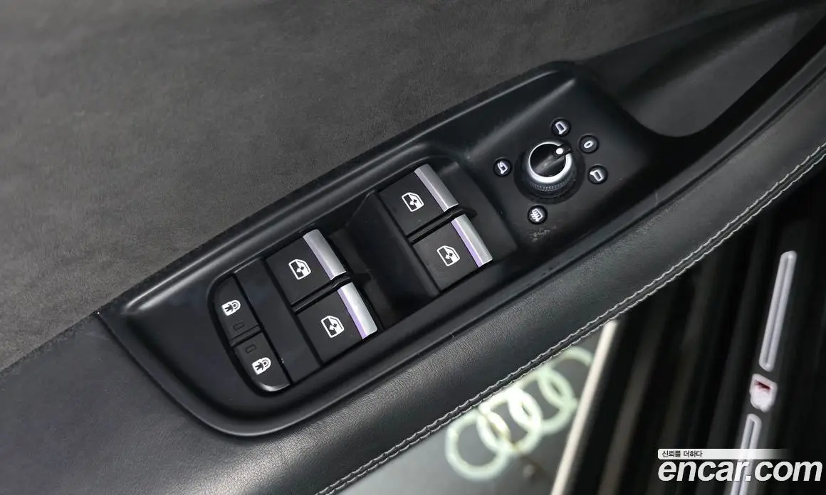 Audi Q7 2022 3.0 автомат (гидро), фото 34