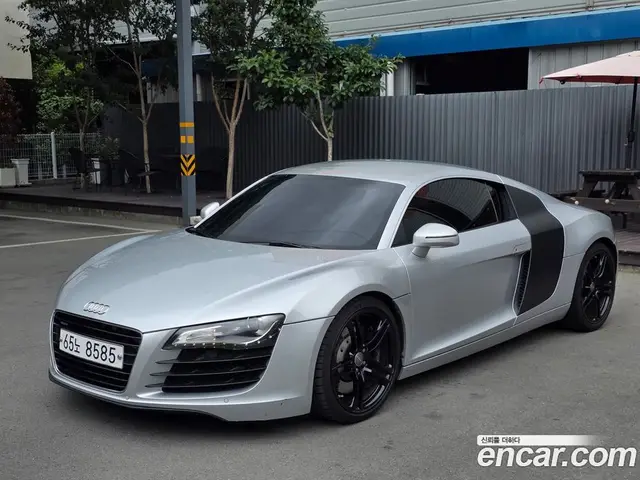 Audi R8 2008 4.2 механика, миниатюра 5