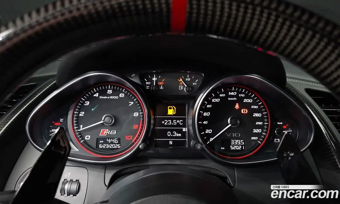 Audi R8 2015 5.2 автомат (гидро), фото 8