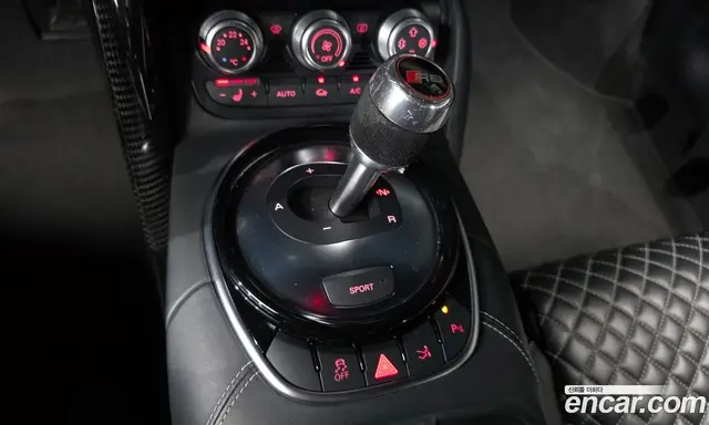 Audi R8 2015 5.2 автомат (гидро), миниатюра 9