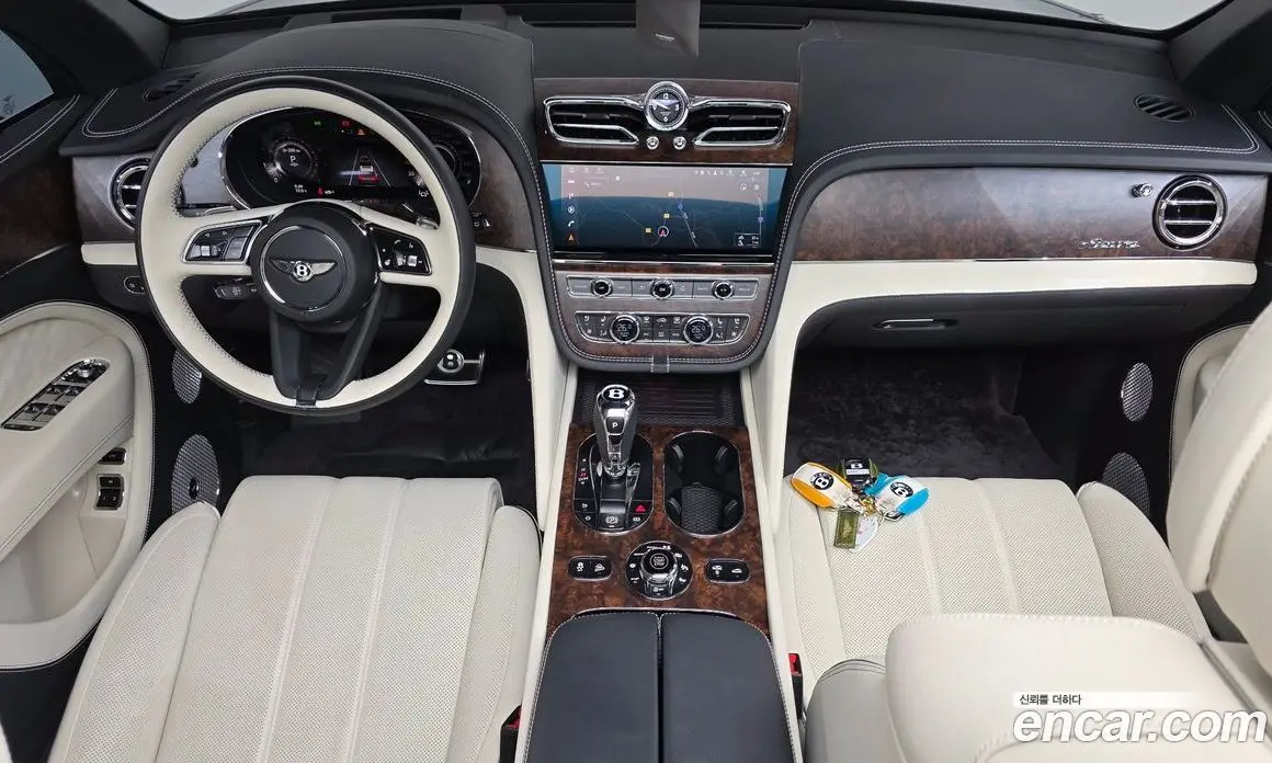 Bentley Bentayga 2025 4.0 автомат (гидро), фото 7 Bentley Bentayga 2025 4.0 автомат (гидро), фото 7