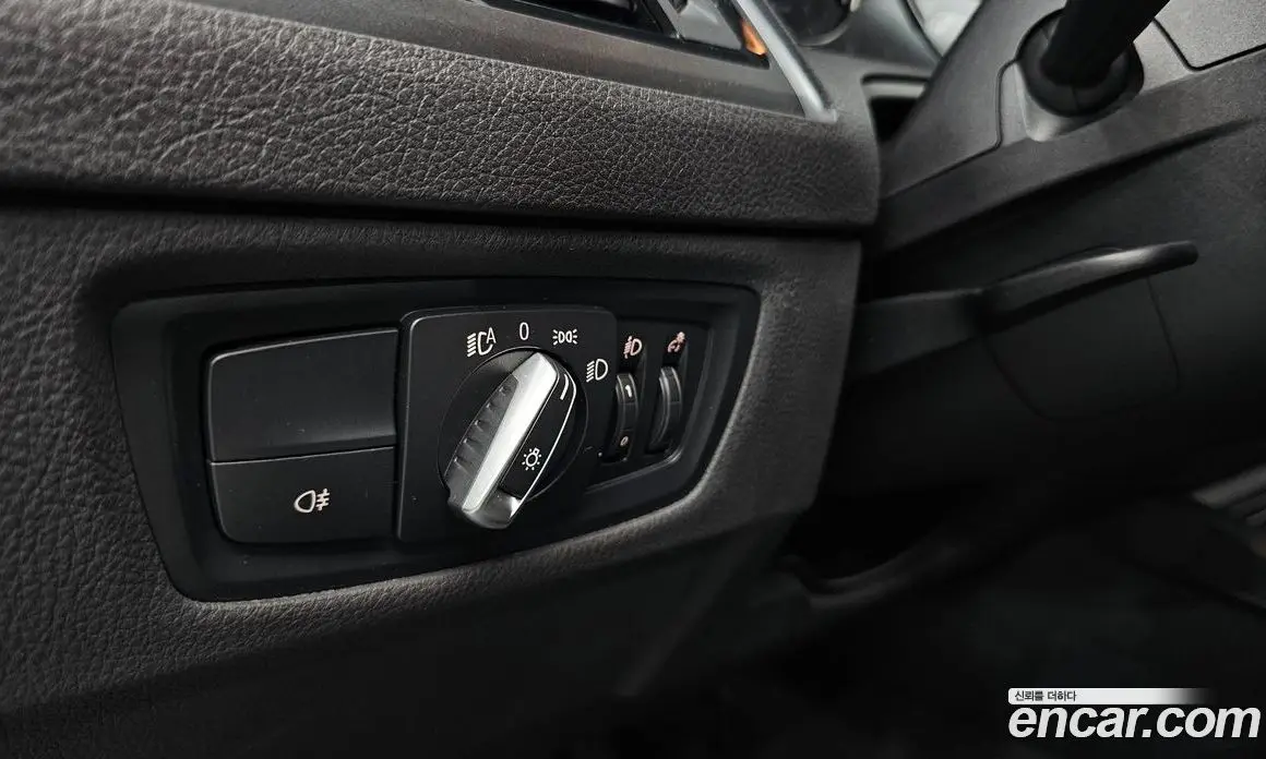 BMW 1 серия 2018 2.0 автомат (гидро), фото 23