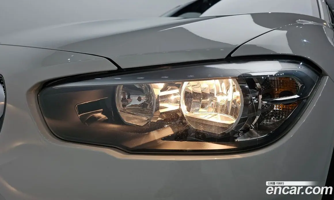 BMW 1 серия 2018 2.0 автомат (гидро), фото 7