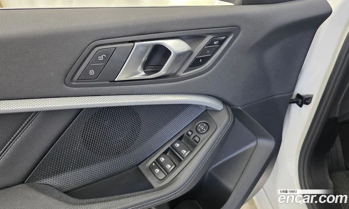 BMW 1 серия 2021 2.0 автомат (гидро), фото 27