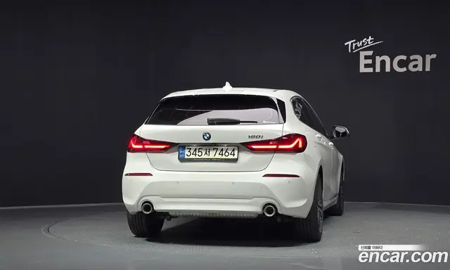BMW 1 серия 2021 2.0 автомат (гидро), миниатюра 4
