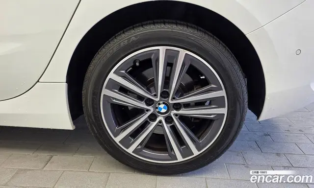 BMW 1 серия 2021 2.0 автомат (гидро), миниатюра 7