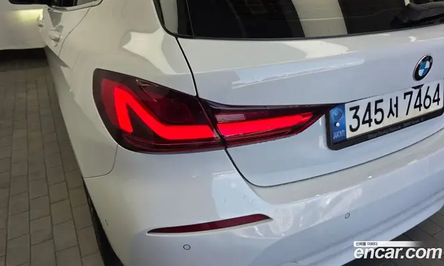 BMW 1 серия 2021 2.0 автомат (гидро), миниатюра 9