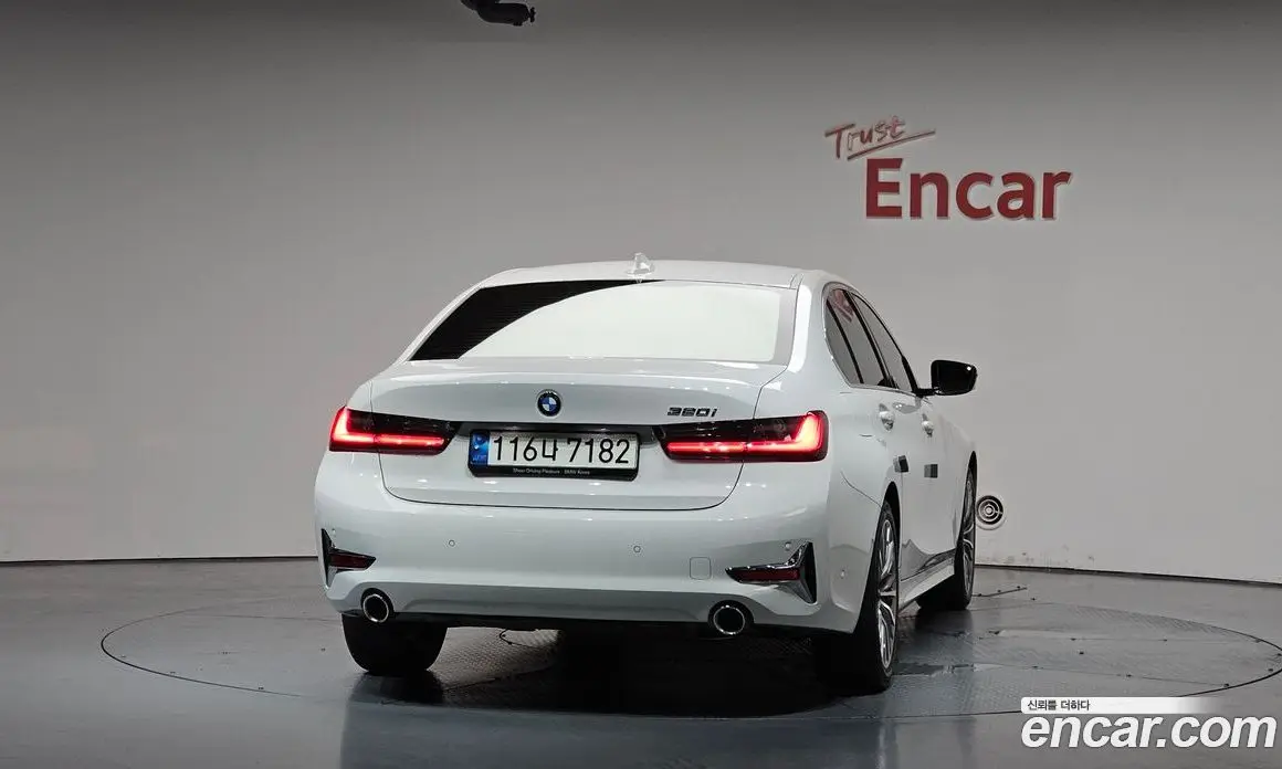 BMW 3 серия 2021 2.0 автомат (гидро), фото 3