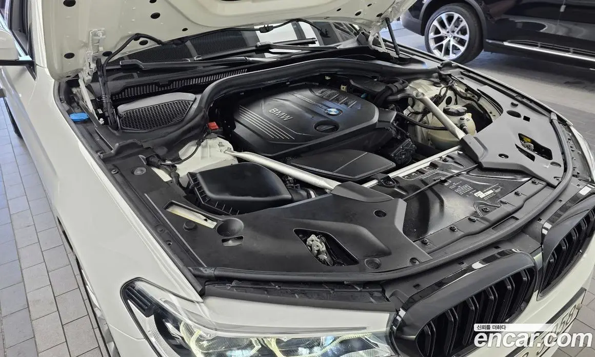 BMW 5 серия 2018 2.0 автомат (гидро), фото 6