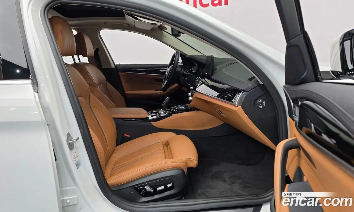 BMW 5 серия 2021 2.0 автомат (гидро), фото 11