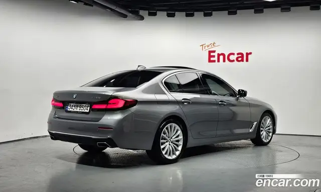 BMW 5 серия 2023 2.0 автомат (гидро), миниатюра 2