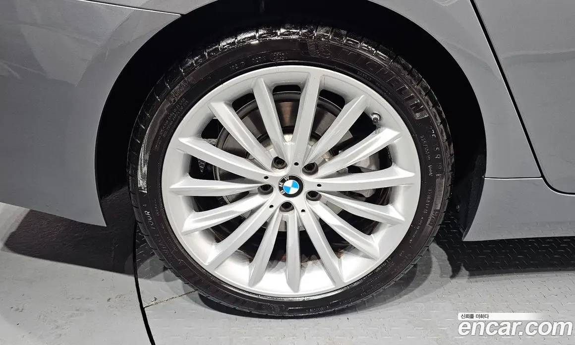 BMW 5 серия 2023 2.0 автомат (гидро), фото 5