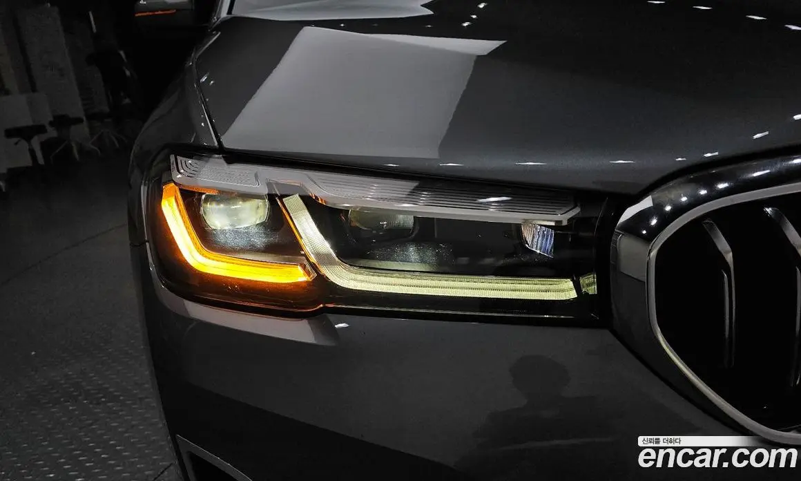 BMW 5 серия 2023 2.0 автомат (гидро), фото 8
