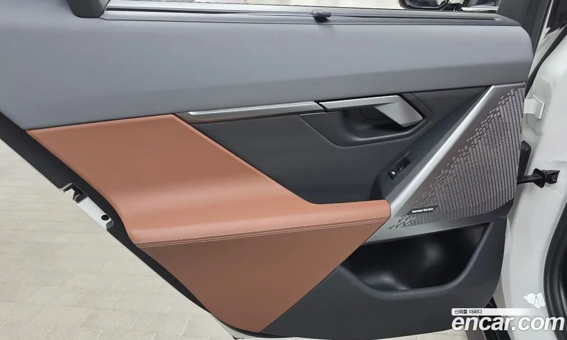 BMW 5 серия 2024 2.0 автомат (гидро), фото 15