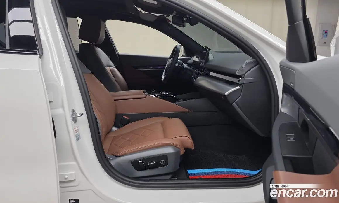 BMW 5 серия 2024 2.0 автомат (гидро), фото 16