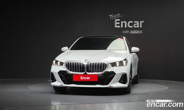 BMW 5 серия 2024 2.0 автомат (гидро), миниатюра 3