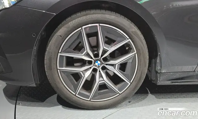 BMW 5 серия 2024 2.0 автомат (гидро), миниатюра 5