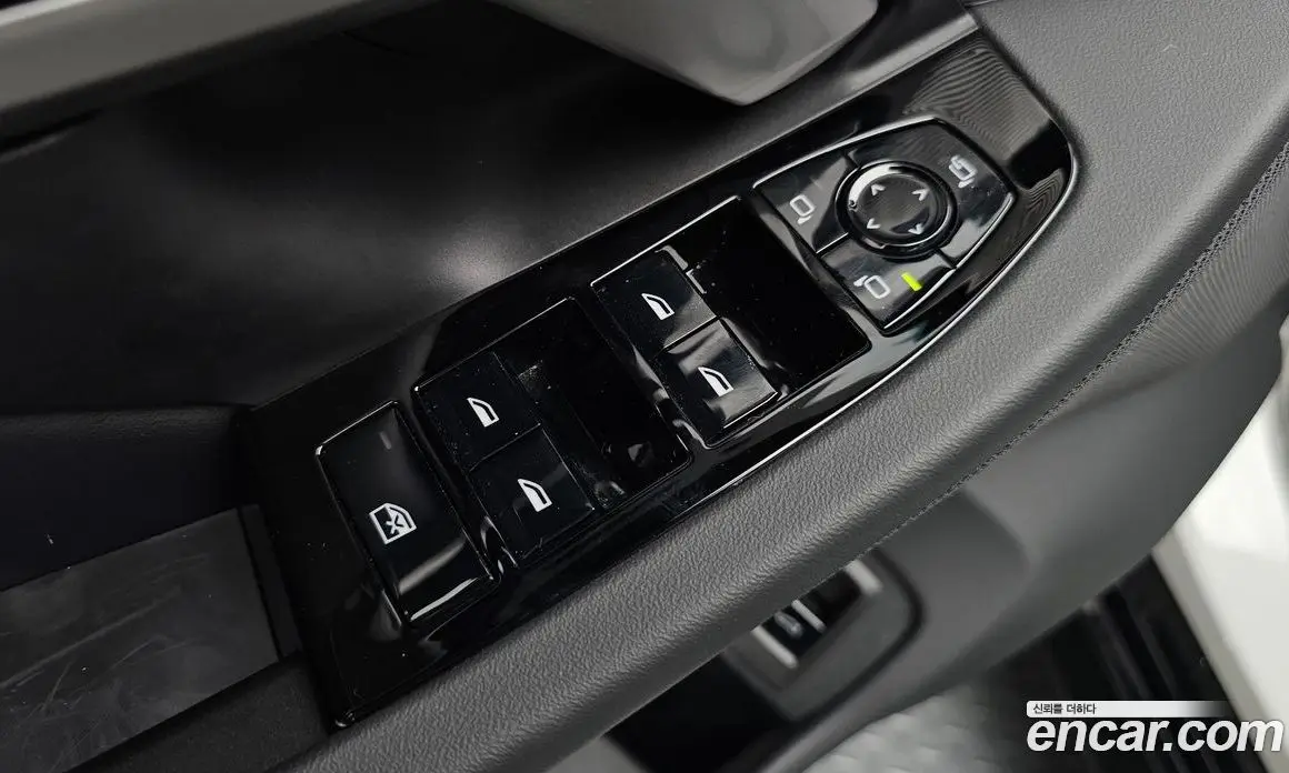 BMW 5 серия 2025 2.0 автомат (гидро), фото 31
