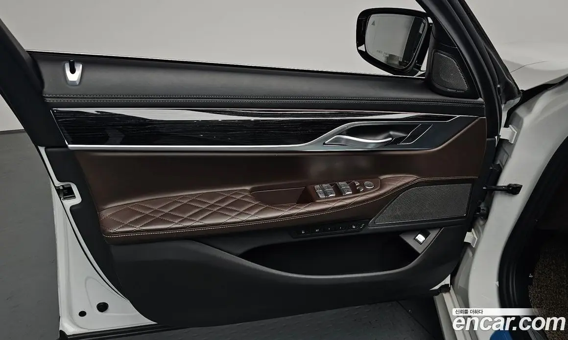 BMW 7 серия 2020 3.0 автомат (гидро), фото 13