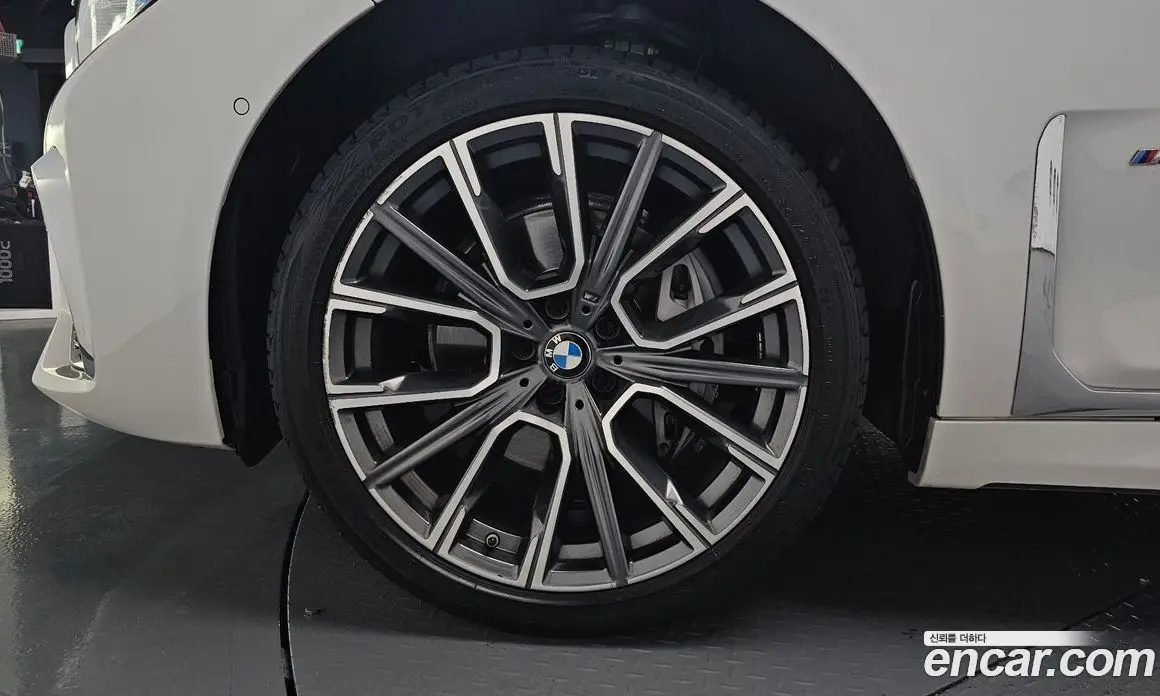 BMW 7 серия 2020 3.0 автомат (гидро), фото 4
