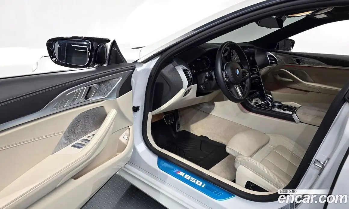 BMW 8 серия 2024 4.4 автомат (гидро), фото 13