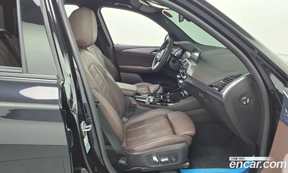 BMW X3 2021 2.0 автомат (гидро), фото 16