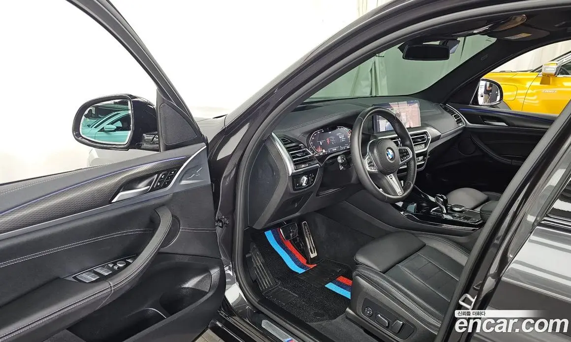 BMW X3 2024 2.0 автомат (гидро), фото 13
