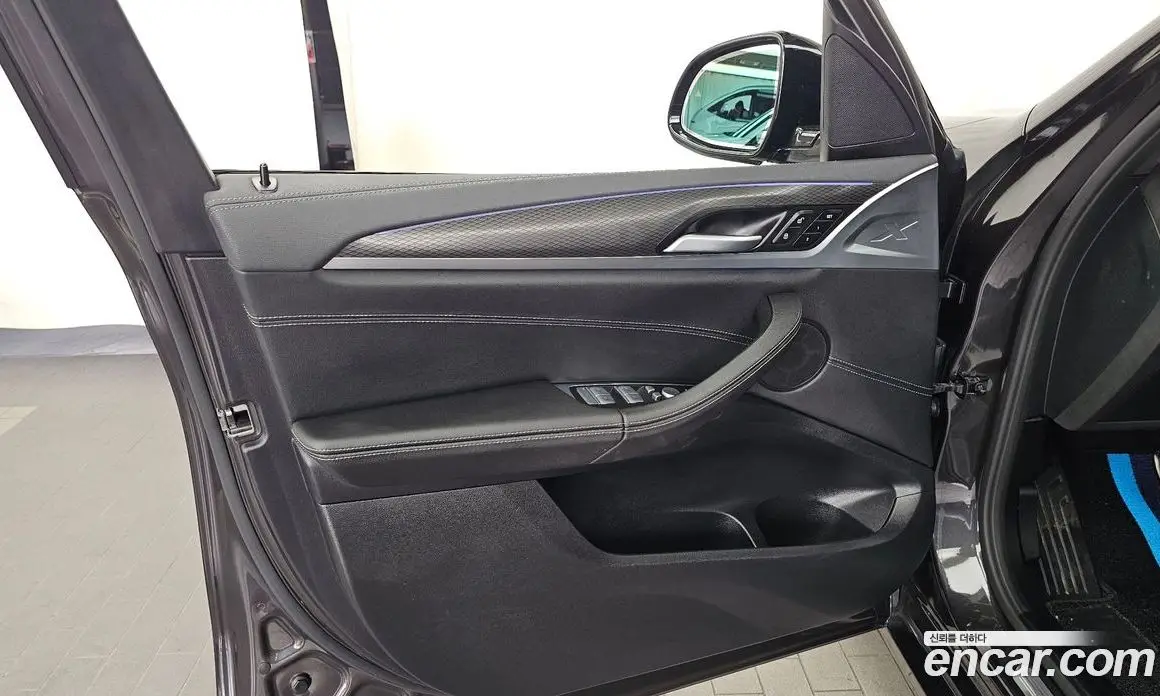 BMW X3 2024 2.0 автомат (гидро), фото 14