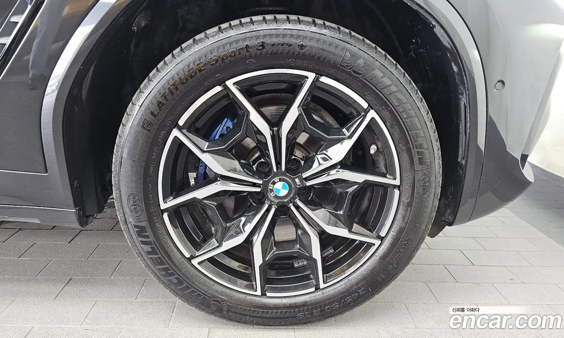 BMW X3 2024 2.0 автомат (гидро), фото 7