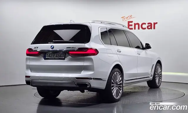 BMW X7 2022 3.0 автомат (гидро), миниатюра 2