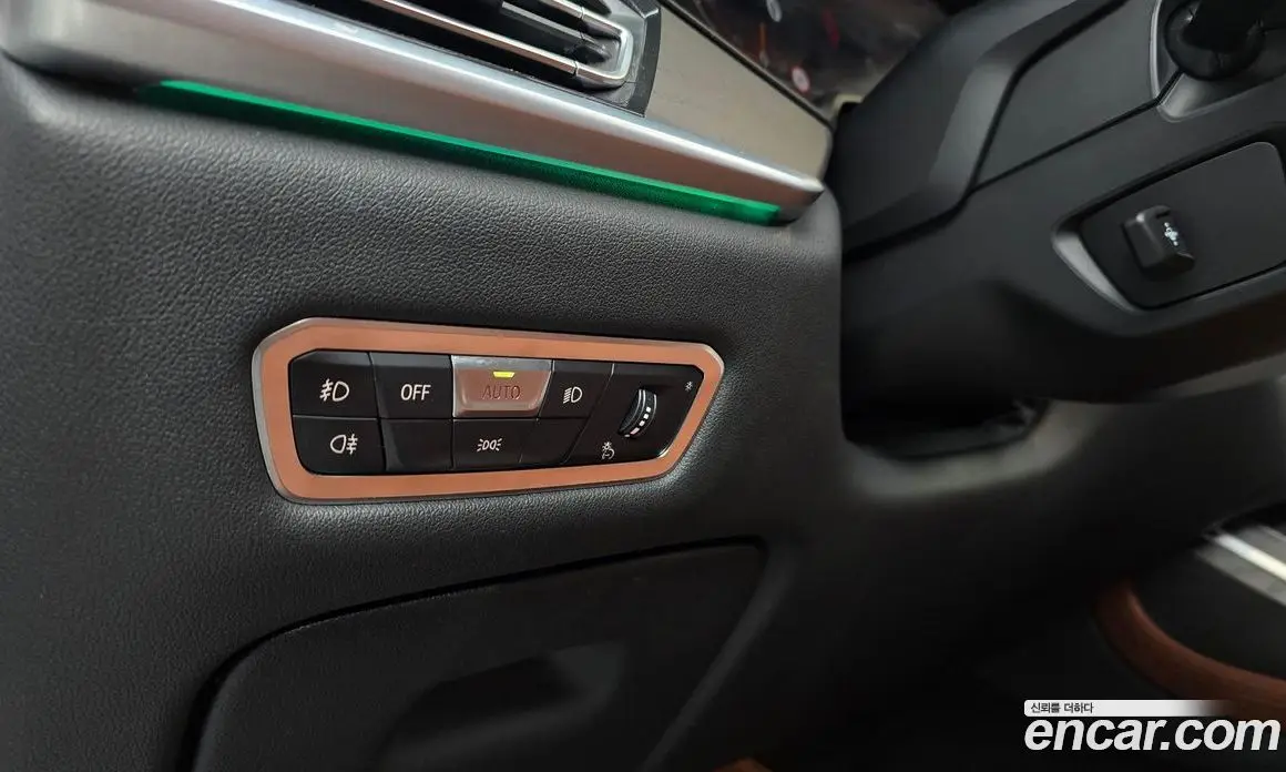 BMW X7 2022 3.0 автомат (гидро), фото 14
