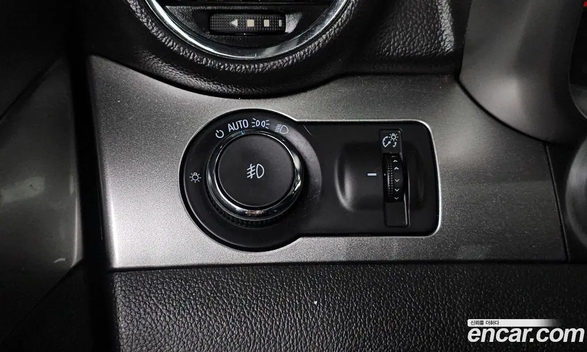 Chevrolet Orlando 2016 2.0 автомат (гидро), фото 17