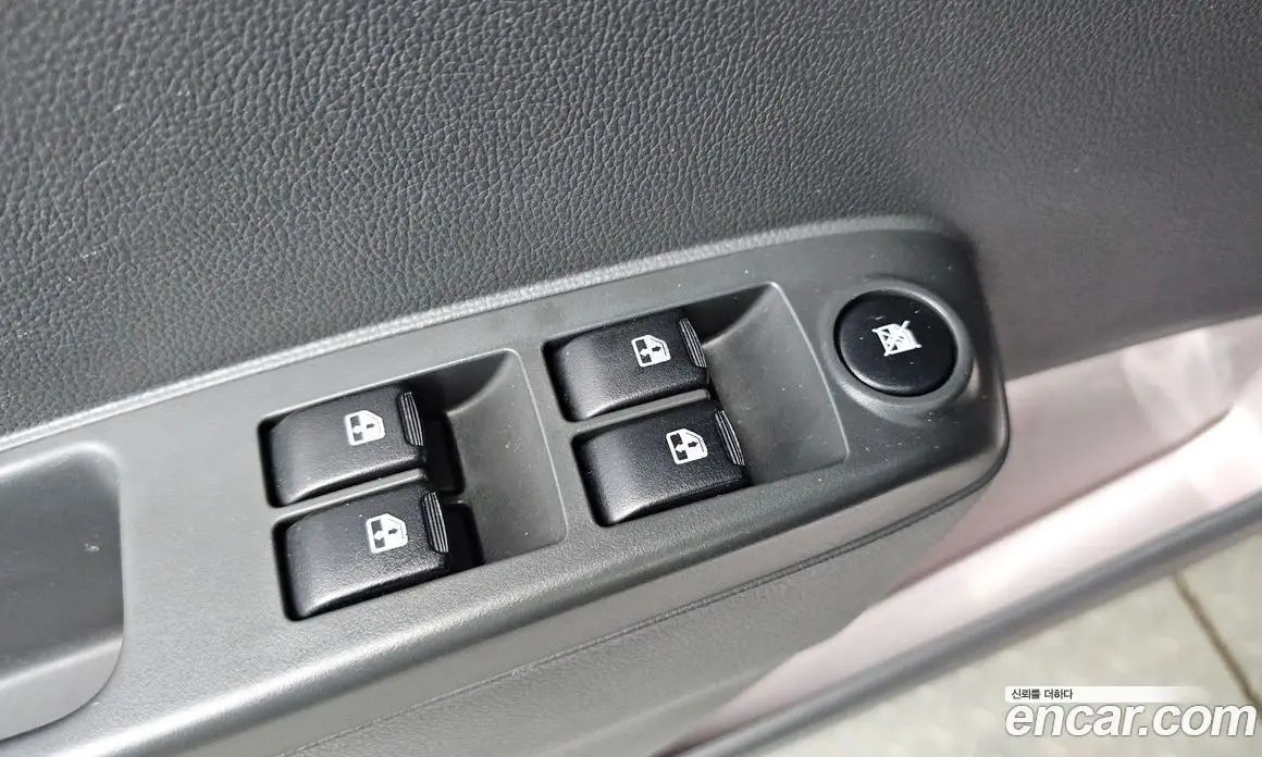 Chevrolet Spark 2012 1.0 автомат (гидро), фото 13