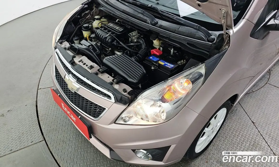 Chevrolet Spark 2012 1.0 автомат (гидро), фото 6