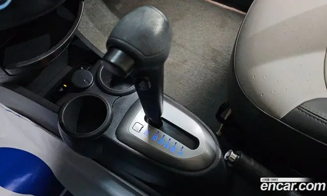 Chevrolet Spark 2012 1.0 автомат (гидро), миниатюра 9