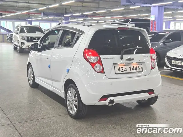 Chevrolet Spark 2012 1.0 автомат (гидро), миниатюра 2