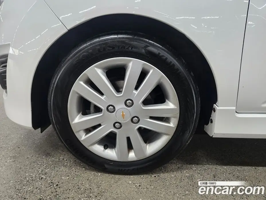 Chevrolet Spark 2012 1.0 автомат (гидро), фото 5
