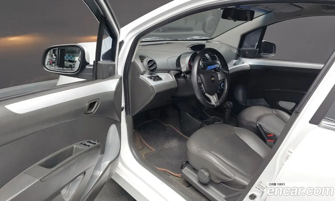 Chevrolet Spark 2013 1.0 автомат (гидро), фото 12 Chevrolet Spark 2013 1.0 автомат (гидро), фото 12