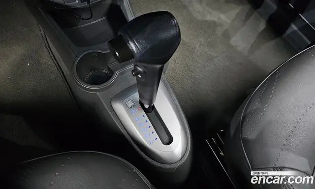 Chevrolet Spark 2013 1.0 автомат (гидро), миниатюра 12
