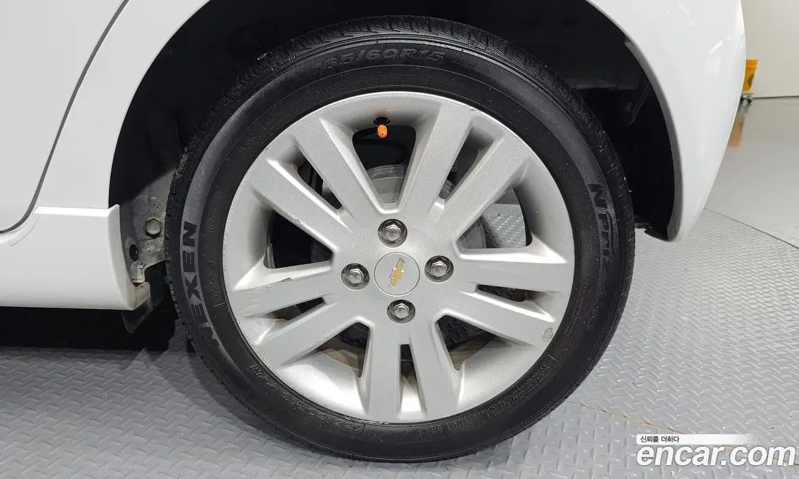 Chevrolet Spark 2013 1.0 автомат (гидро), фото 7