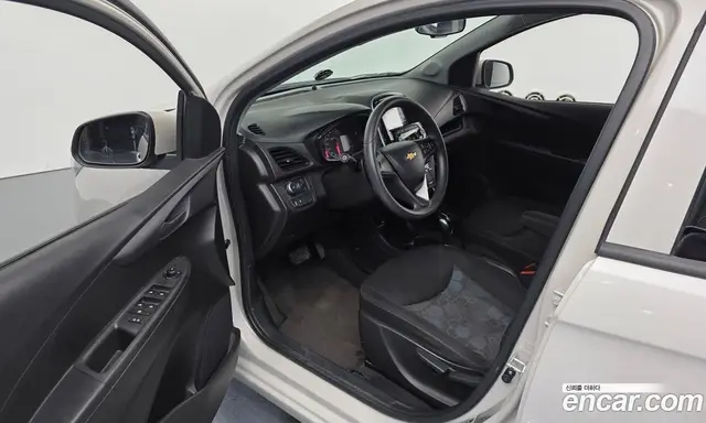 Chevrolet Spark 2015 1.0 автомат (гидро), миниатюра 10