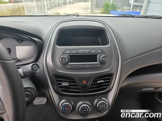 Chevrolet Spark 2018 1.0 автомат (вариатор), миниатюра 12