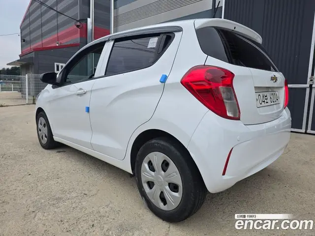 Chevrolet Spark 2018 1.0 автомат (вариатор), миниатюра 5