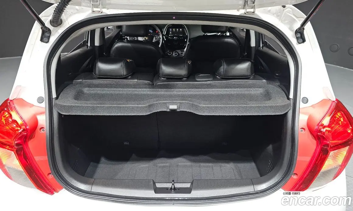Chevrolet Spark 2021 1.0 автомат (гидро), фото 22
