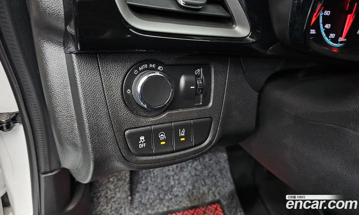 Chevrolet Spark 2021 1.0 автомат (гидро), фото 24