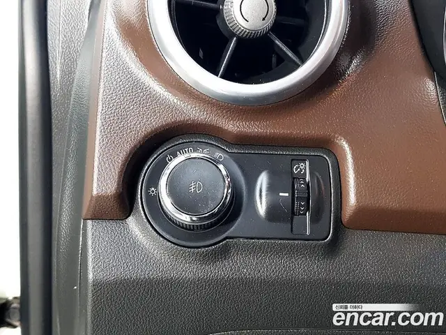 Chevrolet Trax 2014 1.4 автомат (гидро), миниатюра 12