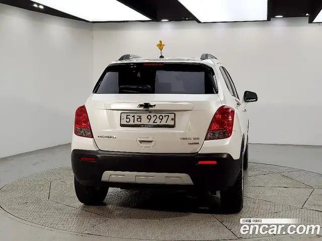 Chevrolet Trax 2014 1.4 автомат (гидро), миниатюра 3