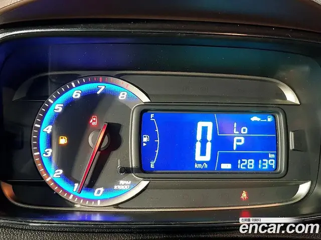 Chevrolet Trax 2014 1.4 автомат (гидро), миниатюра 7
