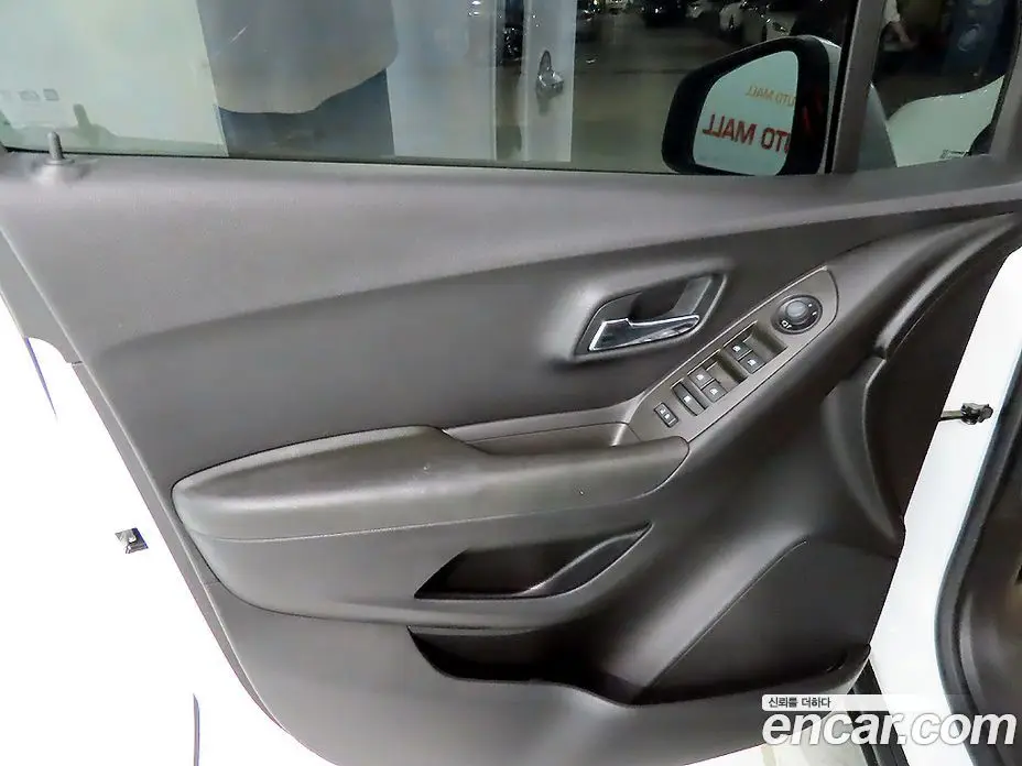 Chevrolet Trax 2015 1.4 автомат (гидро), фото 17